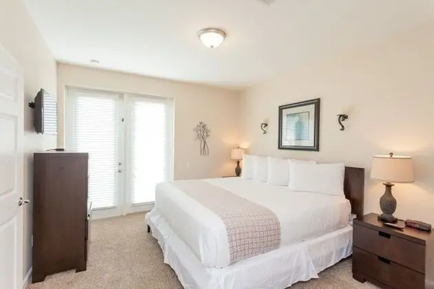 Vista Cay Resort Direct Townhomes by Millennium Management