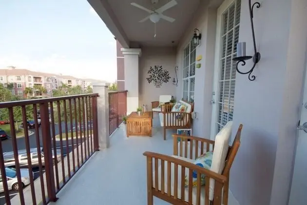 Vista Cay Dream 3 Bedroom Home by Redawning