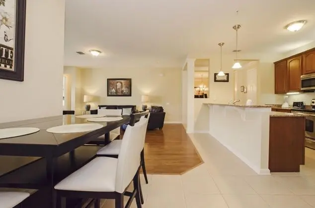 Vista Cay Luxury 2 Bedroom Condo 3097 - Oda