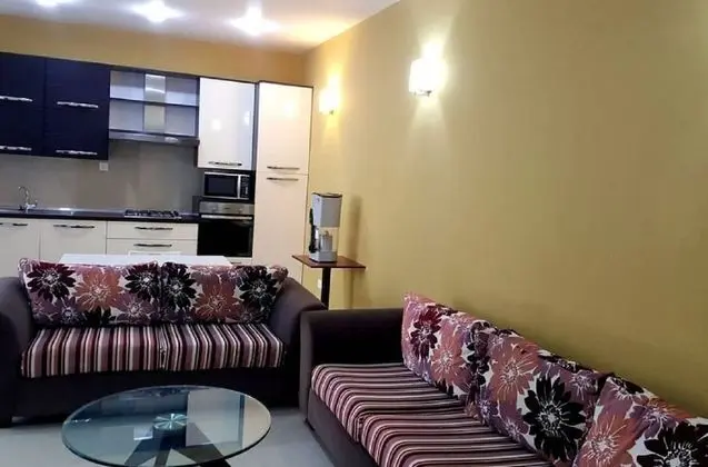 Vista Click to Go Apartment