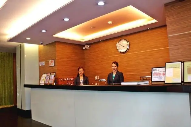 Vista Hotel Cubao - Lobi