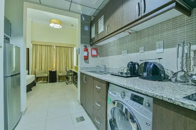 Vista Deluxe Hotel Apartments - Mutfak