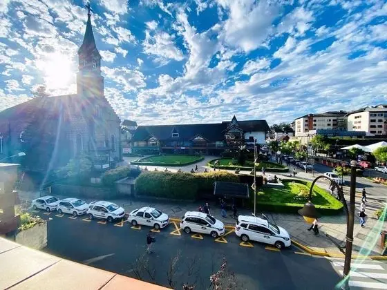Vista ESPETACULAR ao lado da RUA COBERTA