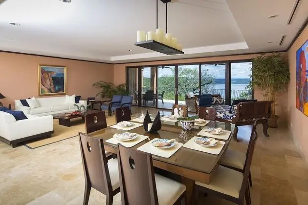Vista Hermosa Ocean Views