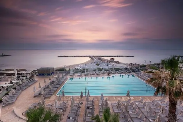 The Vista at Hilton Tel Aviv - Havuz