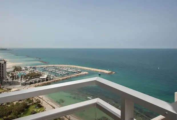 The Vista at Hilton Tel Aviv - Plaj