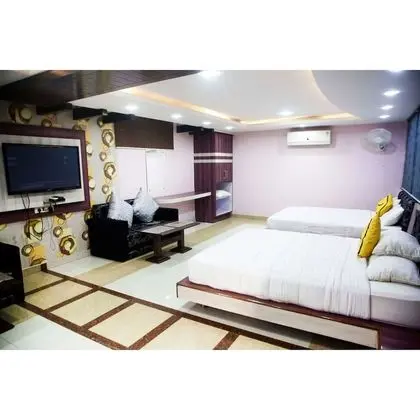 Vista Rooms At M.P Nagar - Oda