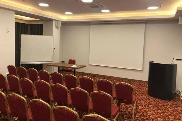 Vista Royal Hotel - Toplantı Odası