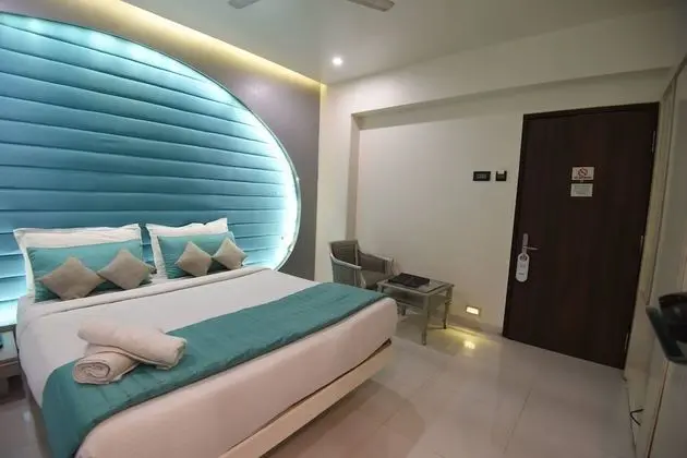 VITS Sharanam