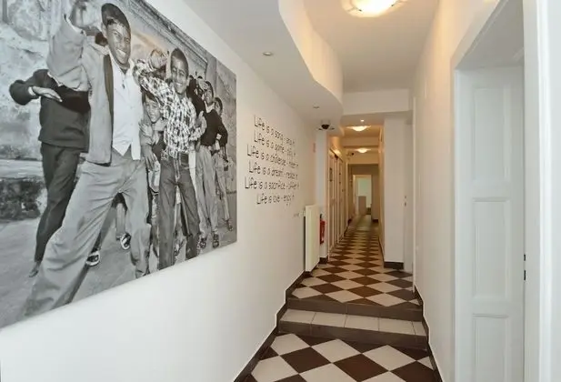 Viva Rooms - Lobi
