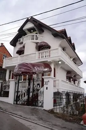 Vivaldi Suites