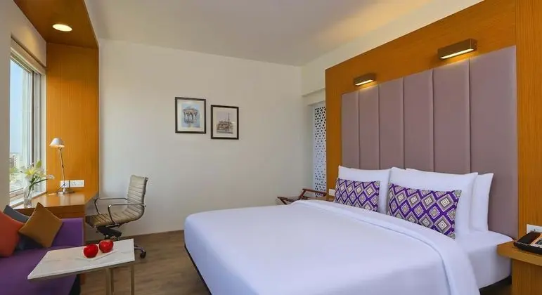 Vivanta Ahmedabad SG Highway - Oda