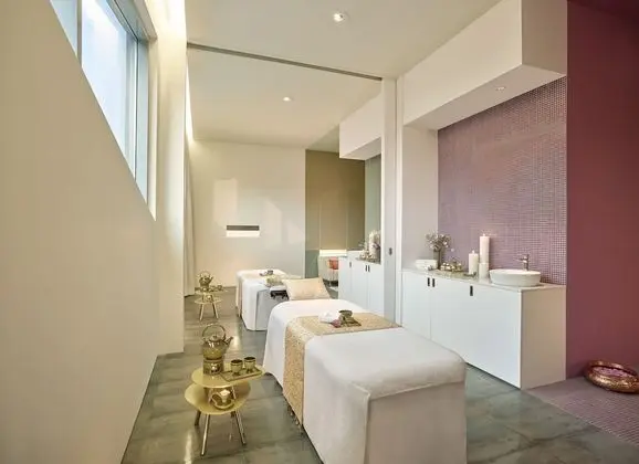 Vivanta New Delhi, Dwarka - Spa