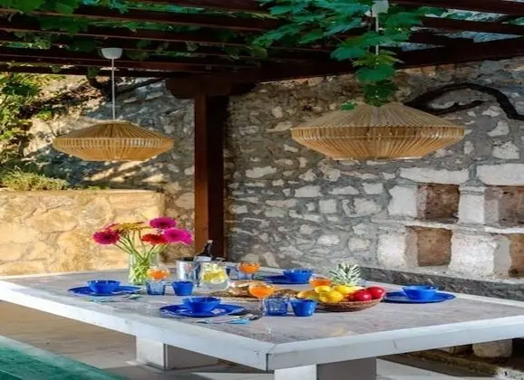 Vjerocka - With Pool - H