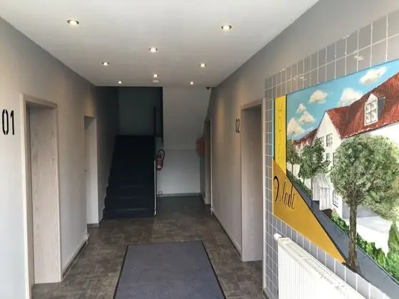 Hotel Vladi - Lobi
