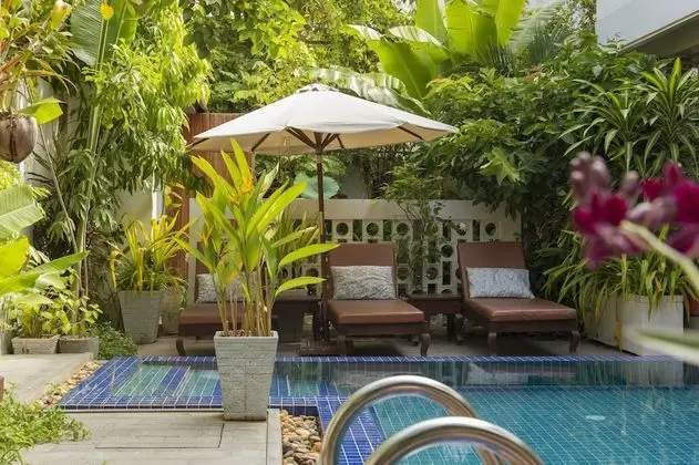 VMANSION Boutique Hotel - Havuz