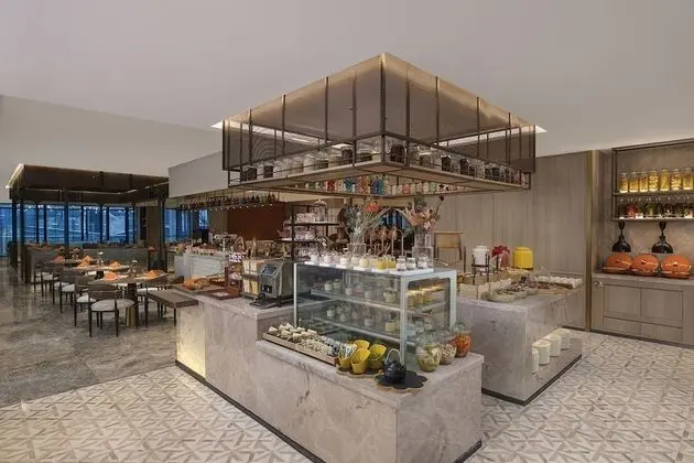 voco Chongqing Chaotianmen, an IHG Hotel - Yerinde Yemek