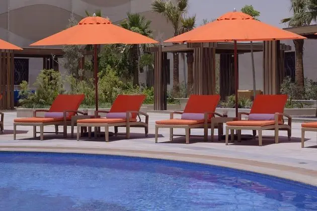 Voco Riyadh Ex. Mövenpick Hotel Riyadh - Havuz