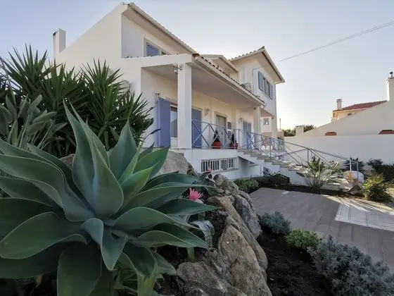 Vogue 23 Boutique Hotel