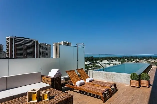 Vogue Square Fashion Hotel by Lenny Niemeyer - Havuz