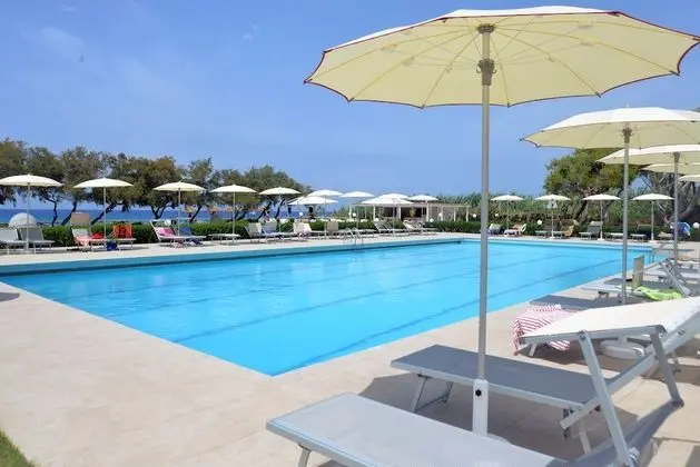 VOI Tropea Essentia - Havuz