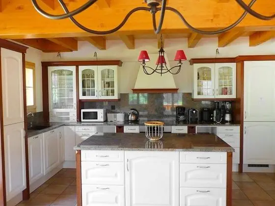 Voltaire Leytron in Leytron