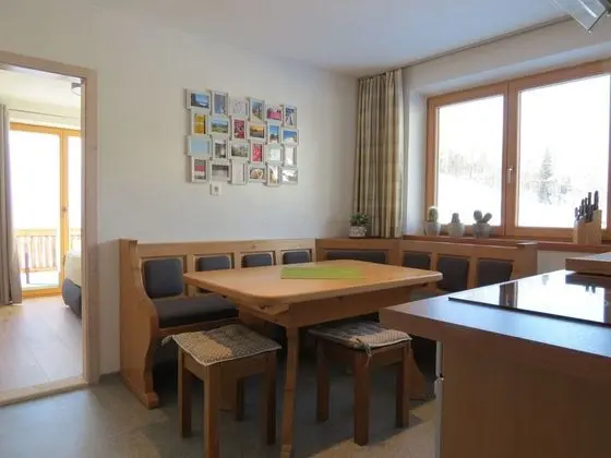 Voluminous Apartment near Ski Slopes in Maria Alm - Yerinde Yemek