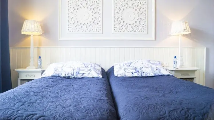 Vondelpark House Bed&Breakfast - Oda