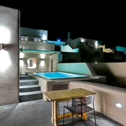 Voreina Gallery Suites - Dış Mekan