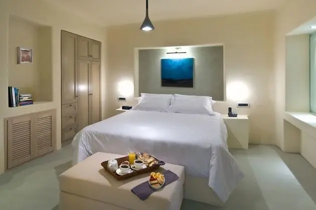 Voreina Gallery Suites - Oda