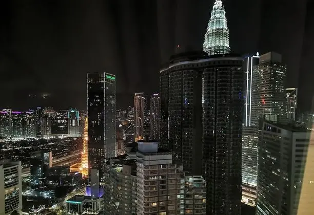 Vortex Suites KLCC by BlackNest