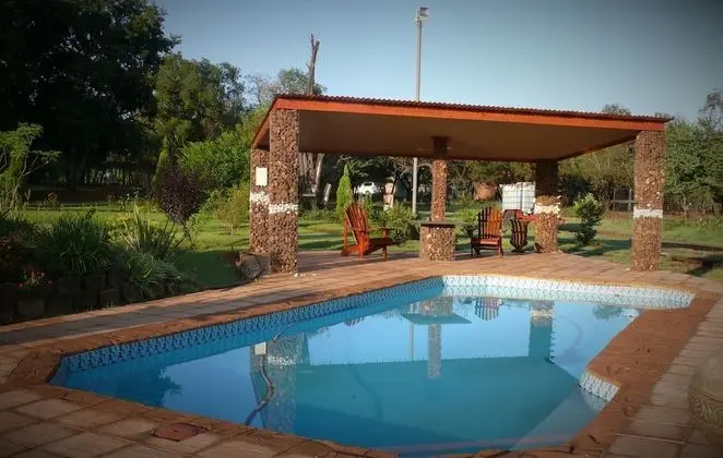 Votadini Country Cottages - Havuz