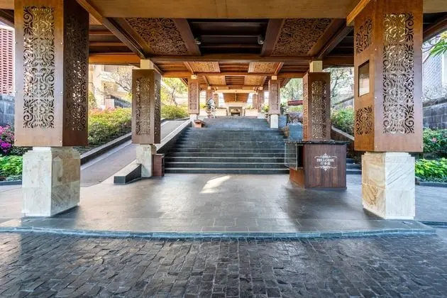 VOUK Hotel & Suites - CHSE Certified - Dış Mekan