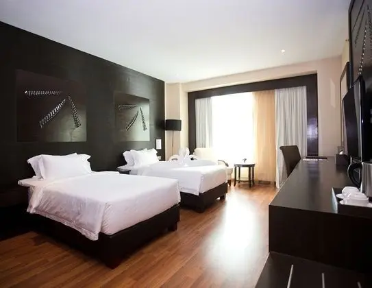 Vouk Hotel Suites - Oda
