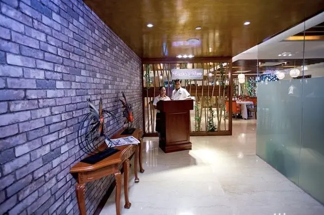 Vouk Hotel Suites - Yerinde Yemek