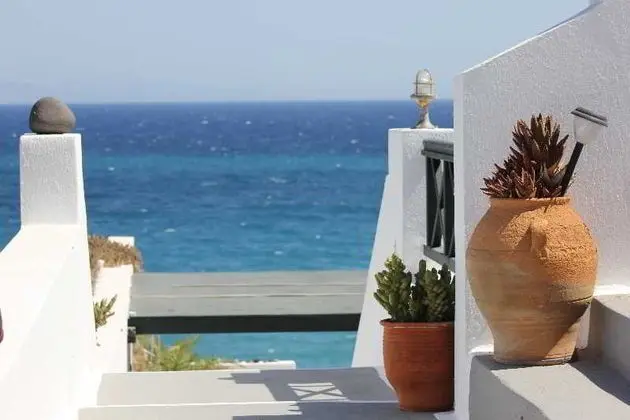 Vrachia Studios & Apartments - Genel
