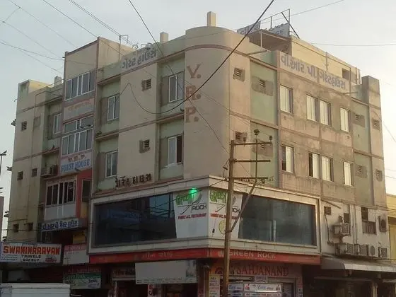 VRP Guest House