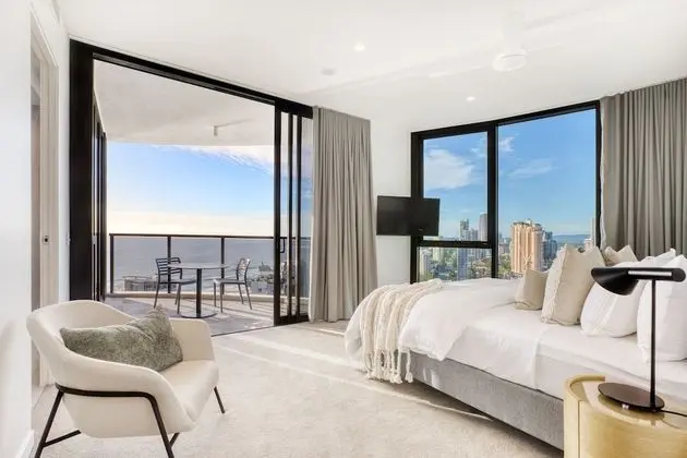 Vue Broadbeach - Oda