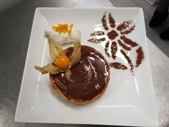 Hotel VUE SUR MER Pourville - Yerinde Yemek