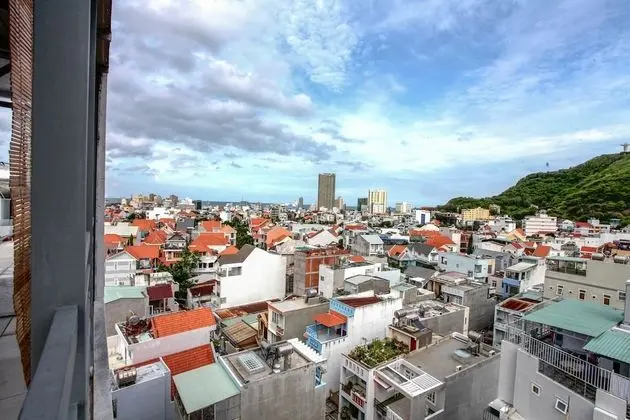 Vui Hotel and Apartment