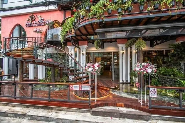Vulcano Hotel Chiang Mai - Dış Mekan