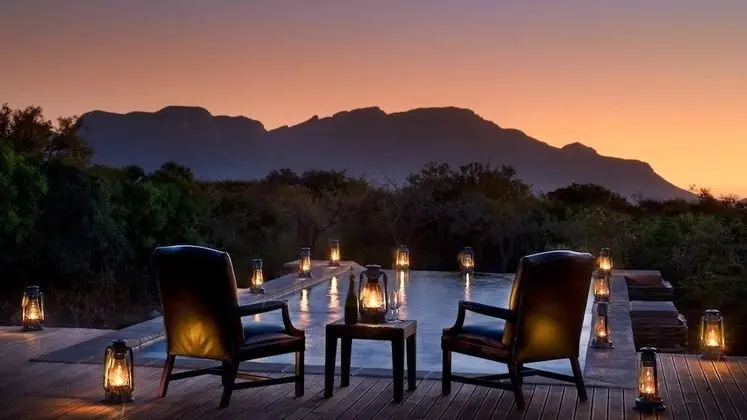 Vuyani Safari Lodge - Havuz