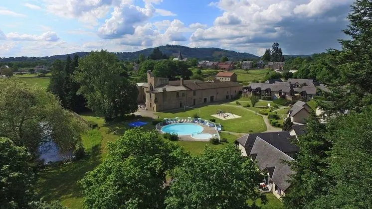 VVF Club Essentiel Le Château sur la Vienne, Nedde