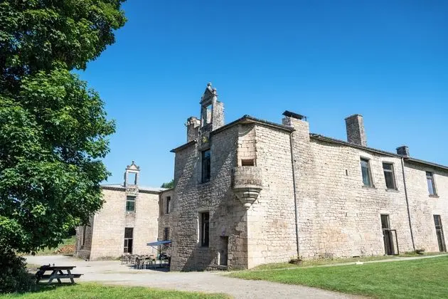 VVF Club Essentiel Le Château sur la Vienne, Nedde - Dış Mekan