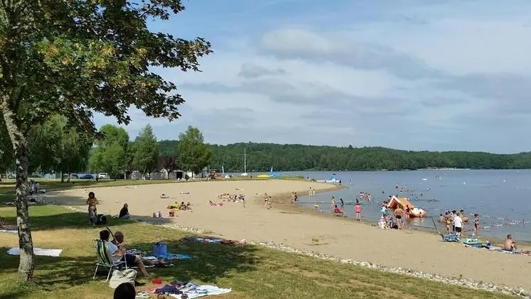 VVF Club Essentiel Les Gorges de Haute Dordogne, Neuvic le Lac - Plaj