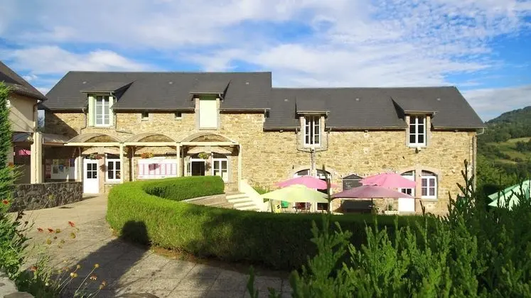 VVF Villages Cœur de Cantal, Vendes - Dış Mekan