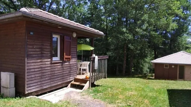 VVF Villages Cœur de Cantal, Vendes - Dış Mekan