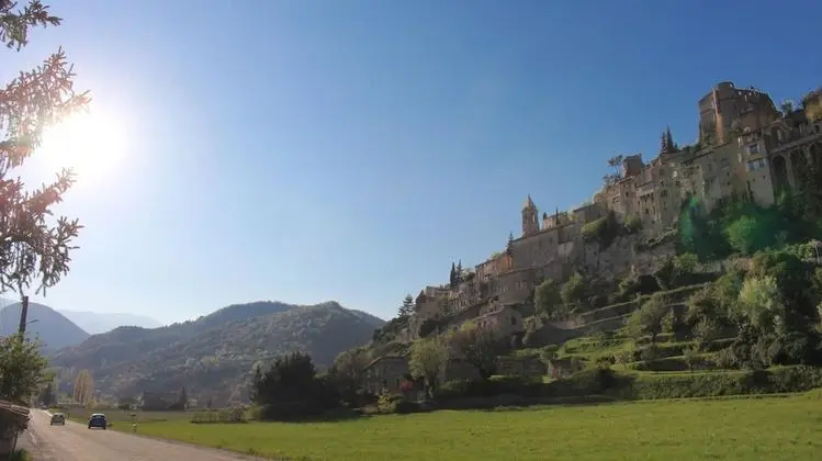 VVF Villages La Drôme Provençale, Montbrun-les-Bains - Dış Mekan