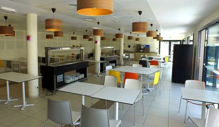 VVF Villages Le Clos des Cigales, Montagnac-Mediterranée - Yerinde Yemek