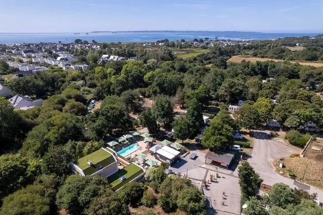 VVF Nature La Fontaine a Larmor Plage - Öne Çıkan Resim